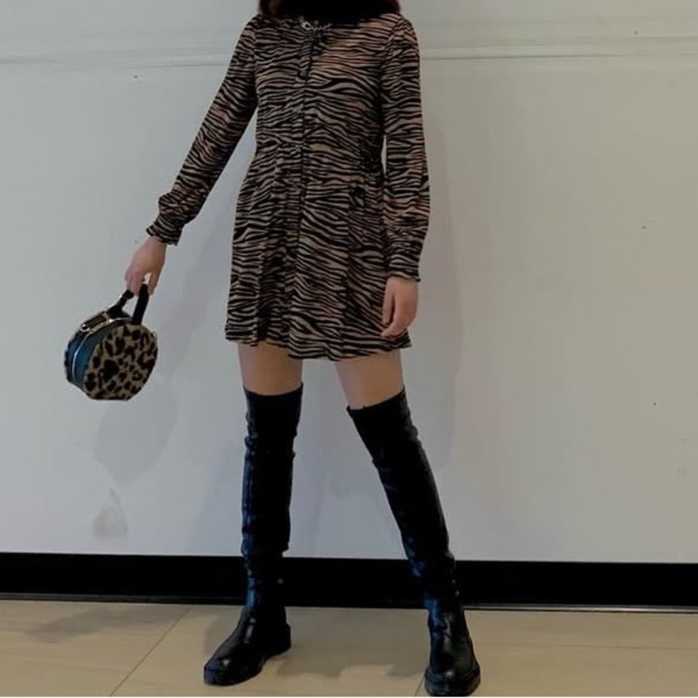 Zara Black Over-the-Knee Leather Boots - Picture 3 of 9